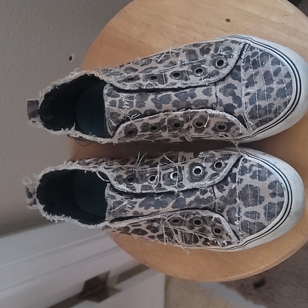Blowfish leopard shoes